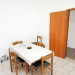 Seaside Secluded Cove Tvrdni Dolac, Hvar - 2997 公寓 *