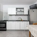 Daire Seaside Secluded Cove Tvrdni Dolac, Hvar - 2997 Gdinj