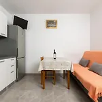Seaside Secluded Cove Tvrdni Dolac, Hvar - 2997 Gdinj